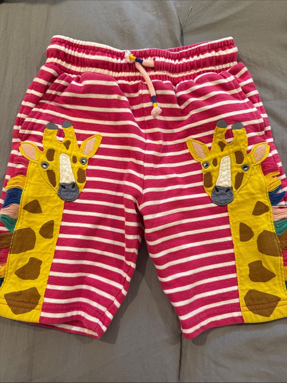 Mini Boden Kids Pink Striped Giraffe Applique Shorts